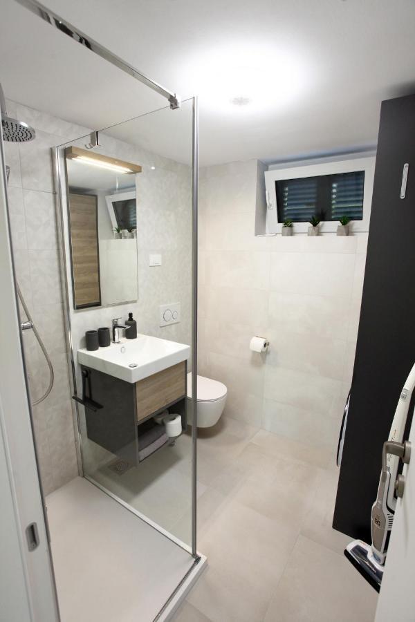 Modern Apartment Parenzana Izma Portoroz Exterior foto